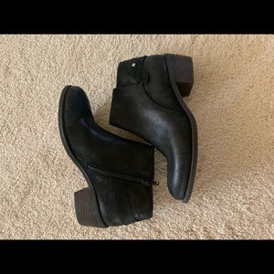 Steve Madden booties